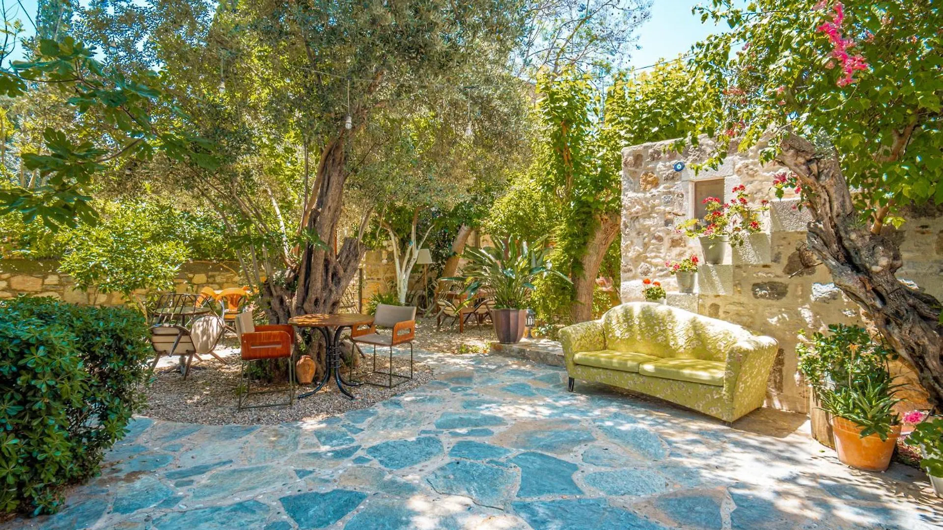 Ha La Bodrum Bed & Breakfast
