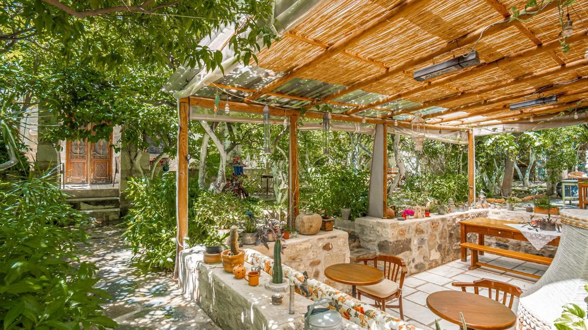 Ha La Bodrum Bed & Breakfast
