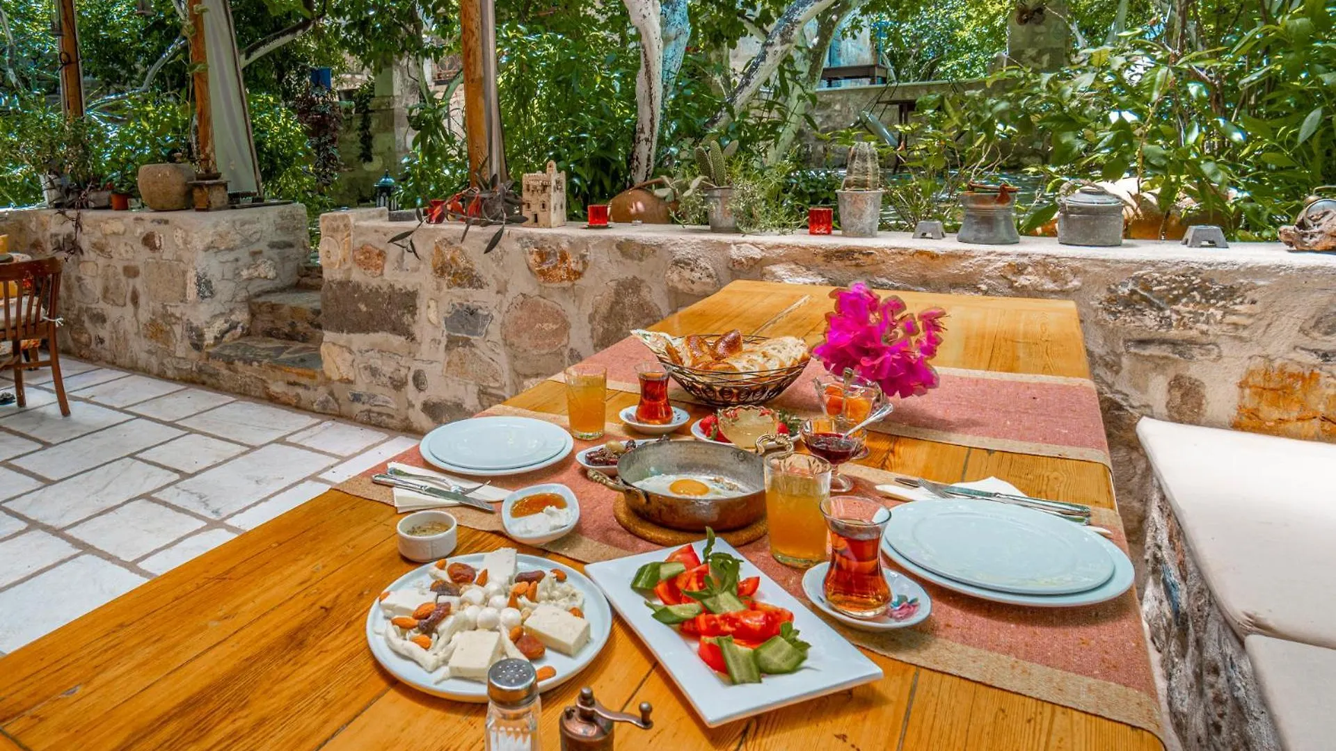 Ha La Bodrum Bed & Breakfast